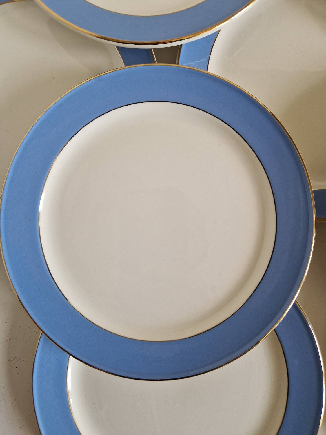 12 assiettes à dessert Villeroy & Boch modèle Orléans