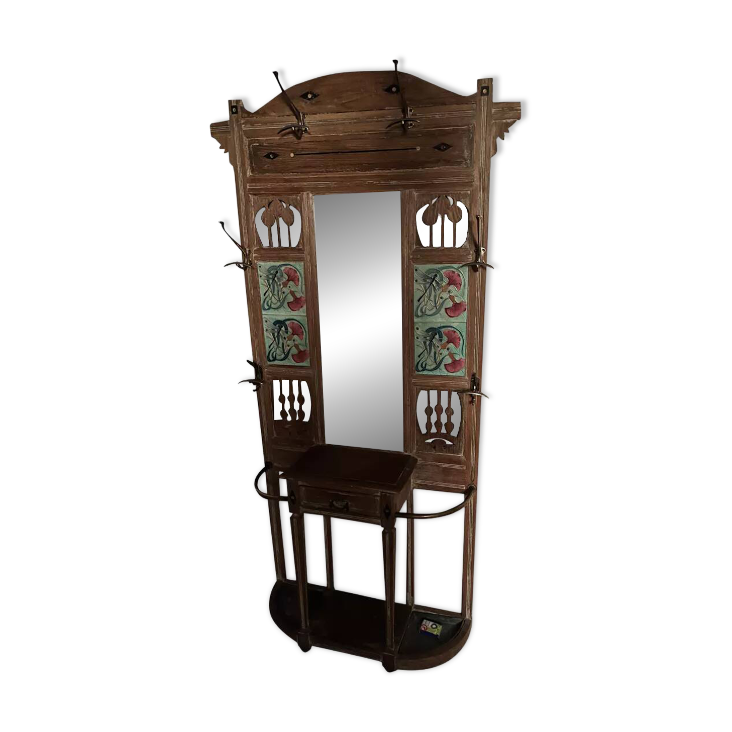 Art Deco wardrobe from the late 19th century.