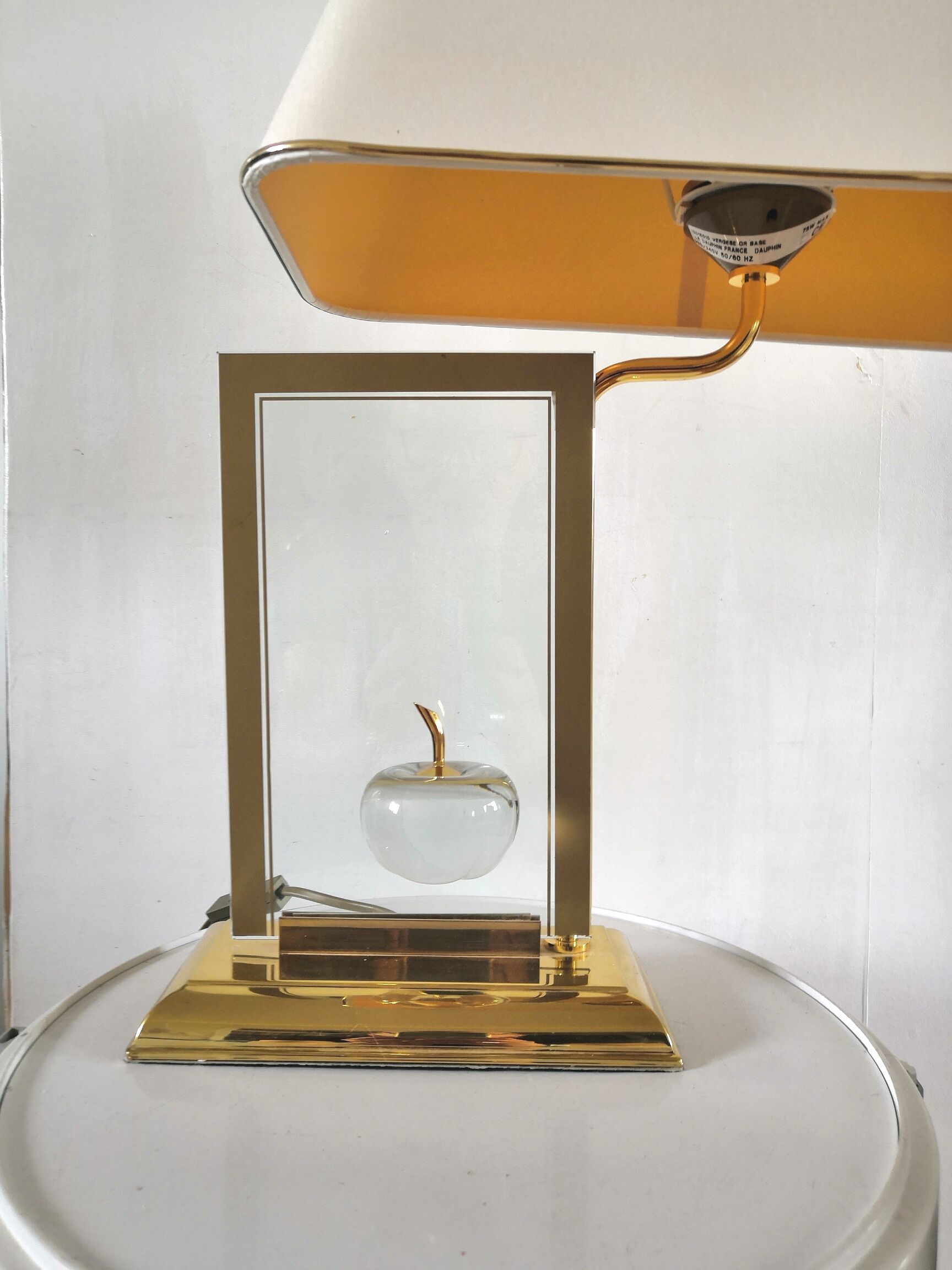Hanging apple lamp in crystal design Le Dauphin