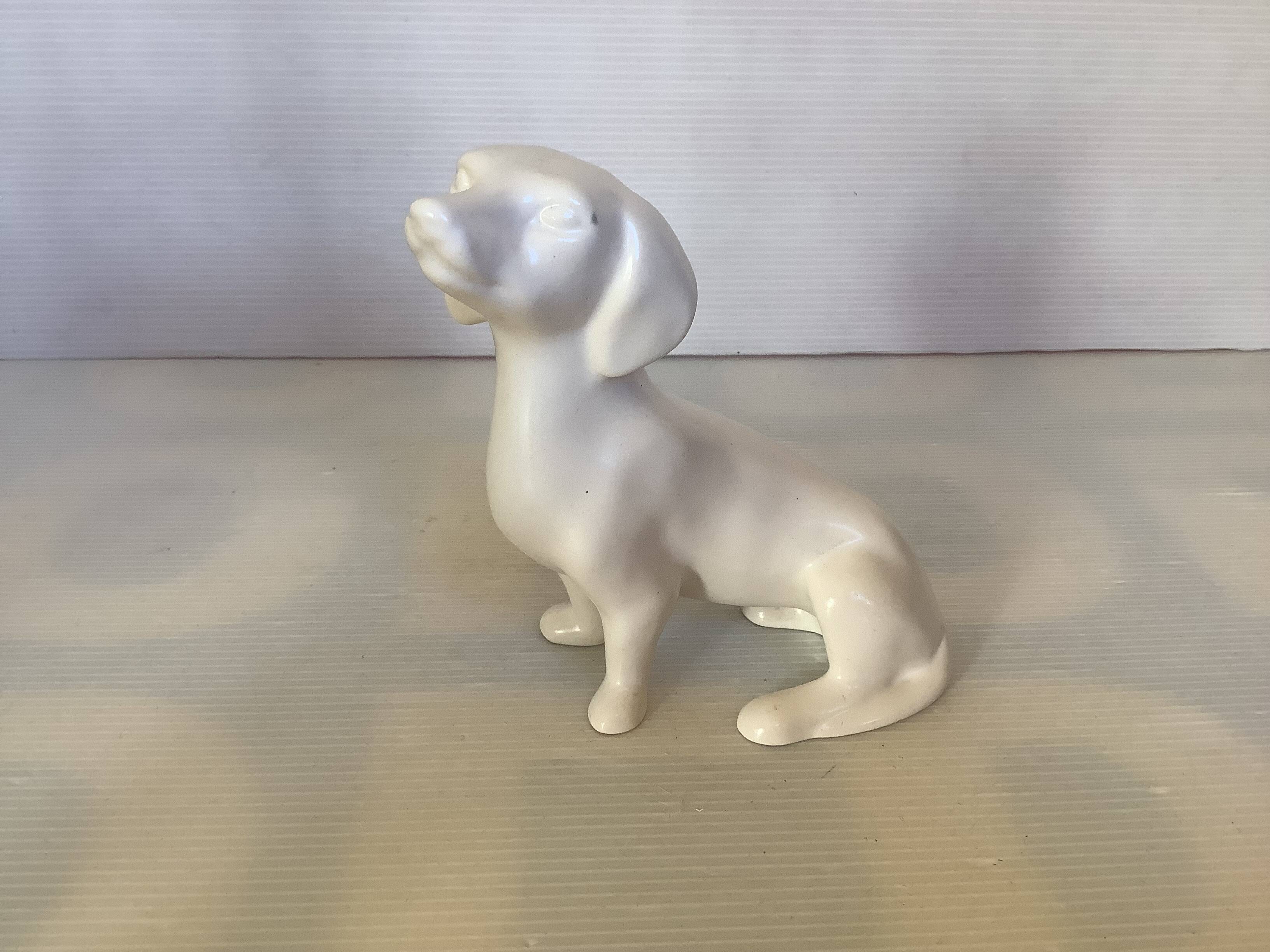 White ceramic dog