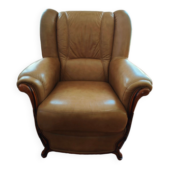 Armchair in cherry and leather