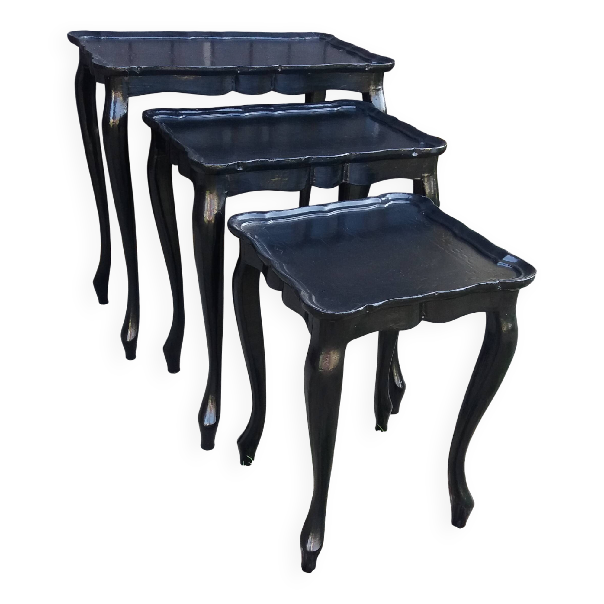 Set of 3 black nesting tables.