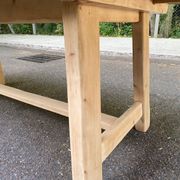 Grande table de ferme monastère décapée en bois brut extensible 200 à 300cm