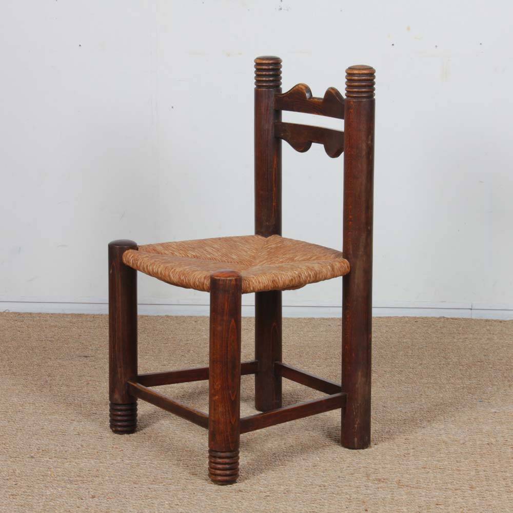 Set of 4 straw-seated solid wood chairs, French craftsmanship, 1950.