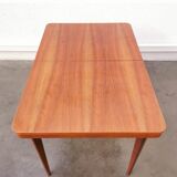 Table with wallet extensions