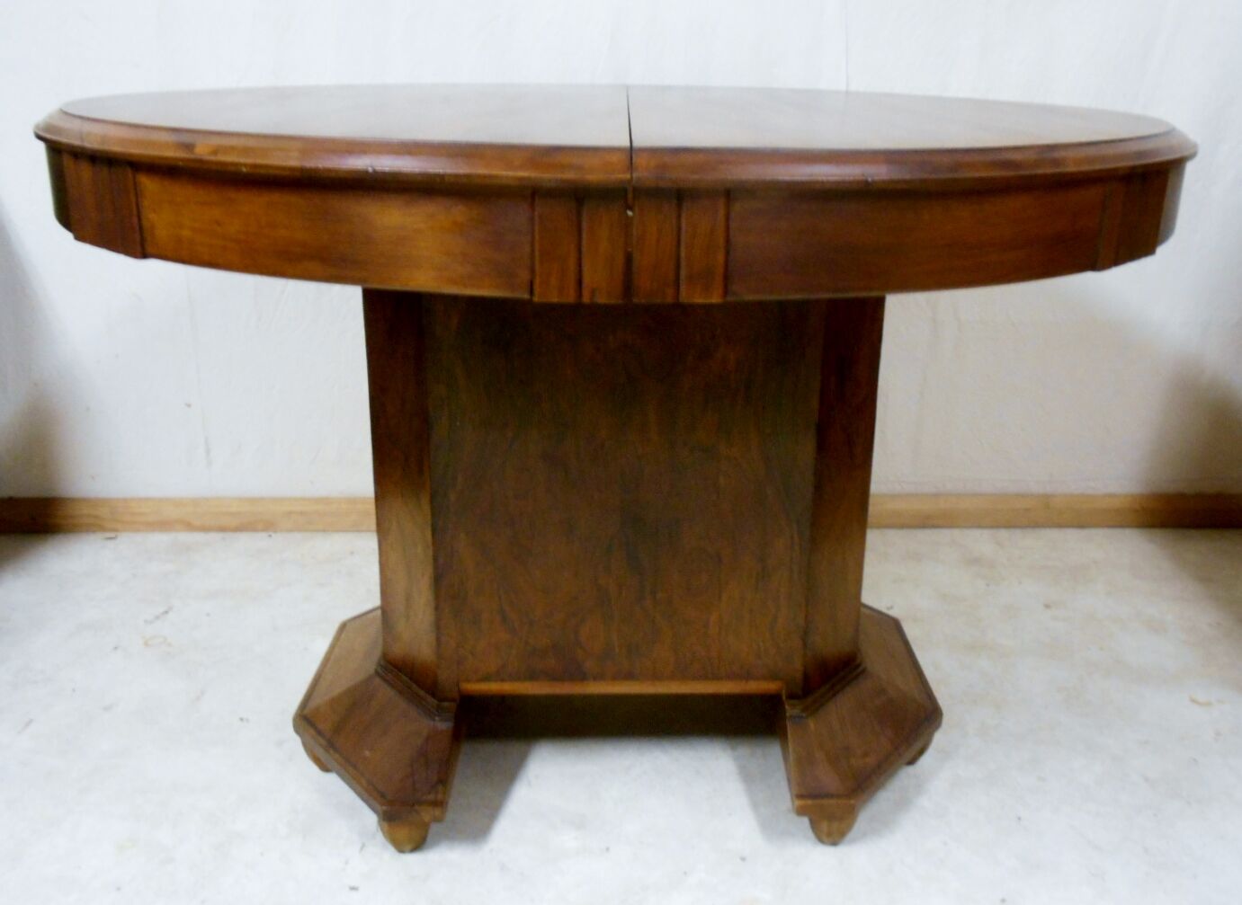 Art deco dining table