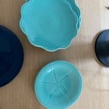 Set of 8 green plates (4 large and 4 small)