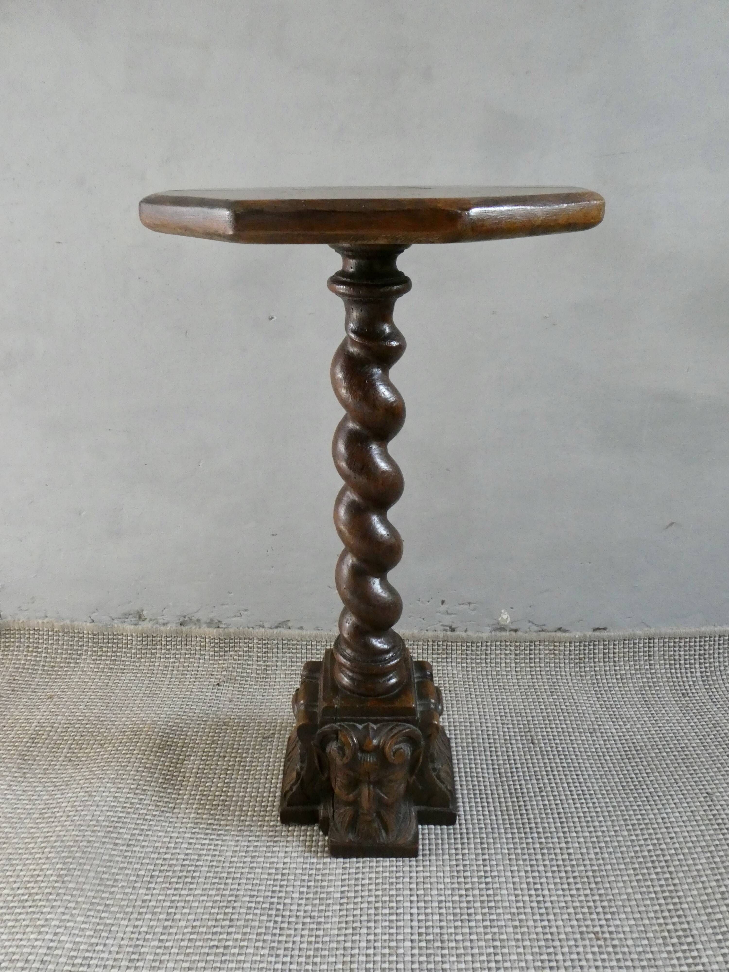 Sellette, table d'appoint, néo-Renaissance, avec faune, fin XIXème