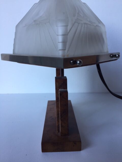 Schneider lamp