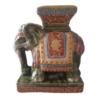 Ceramic ashtray