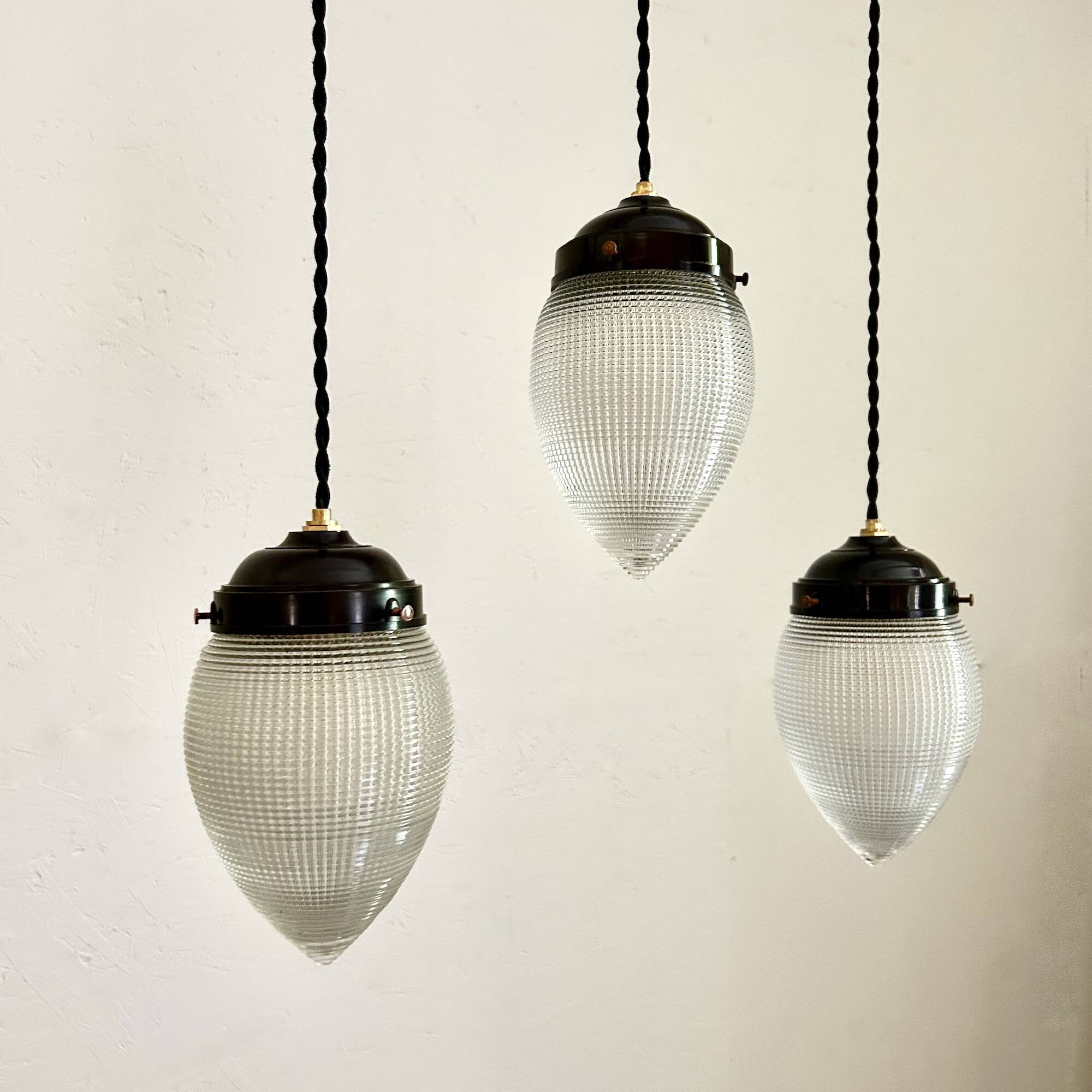 Holophane Pointe suspension
