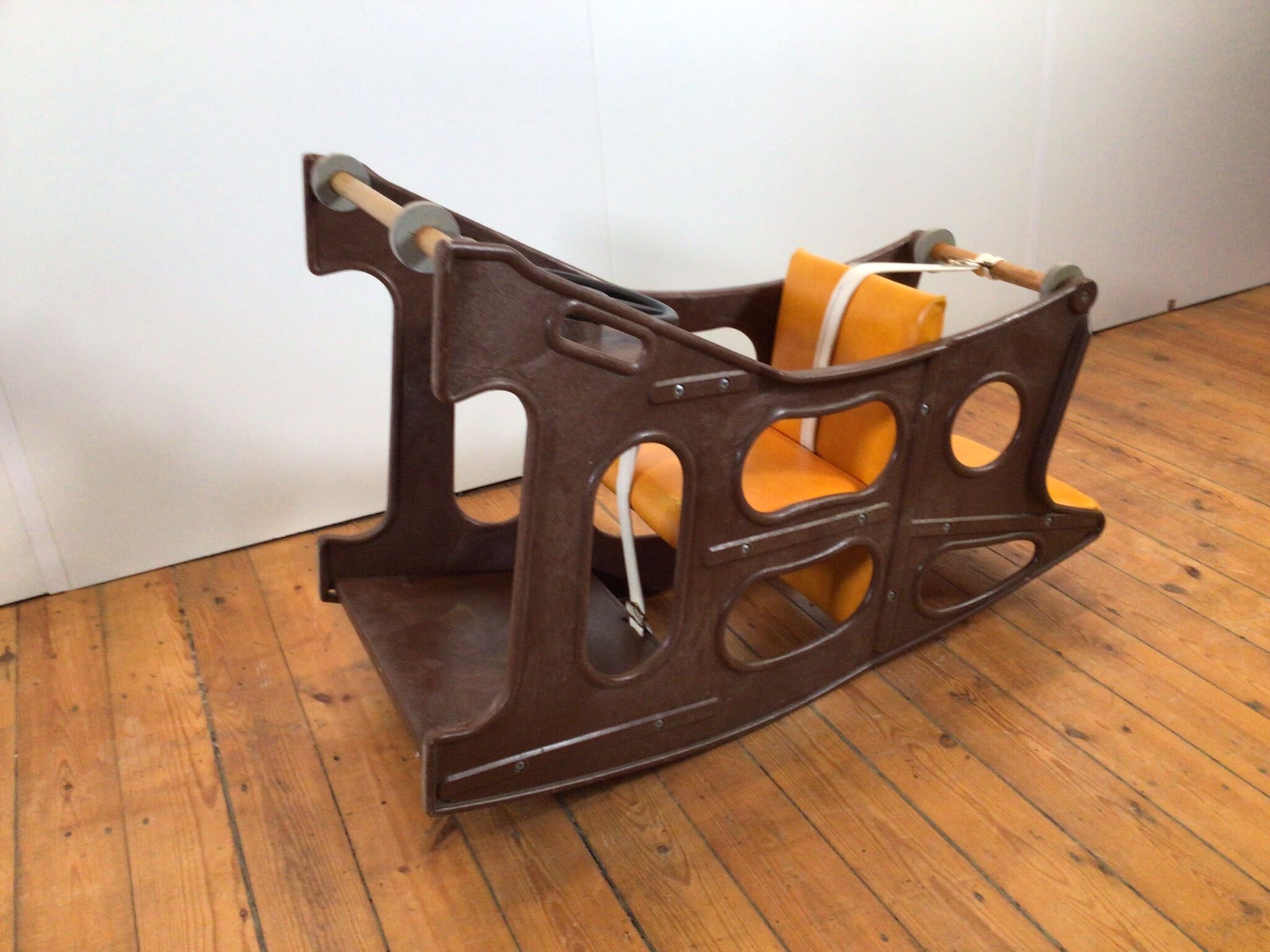 hokus pokus high chair