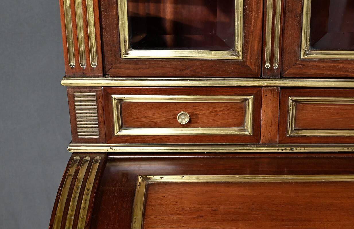 Rare Small Cylinder Desk and Showcase, Louis XVI style – Mid-19th century