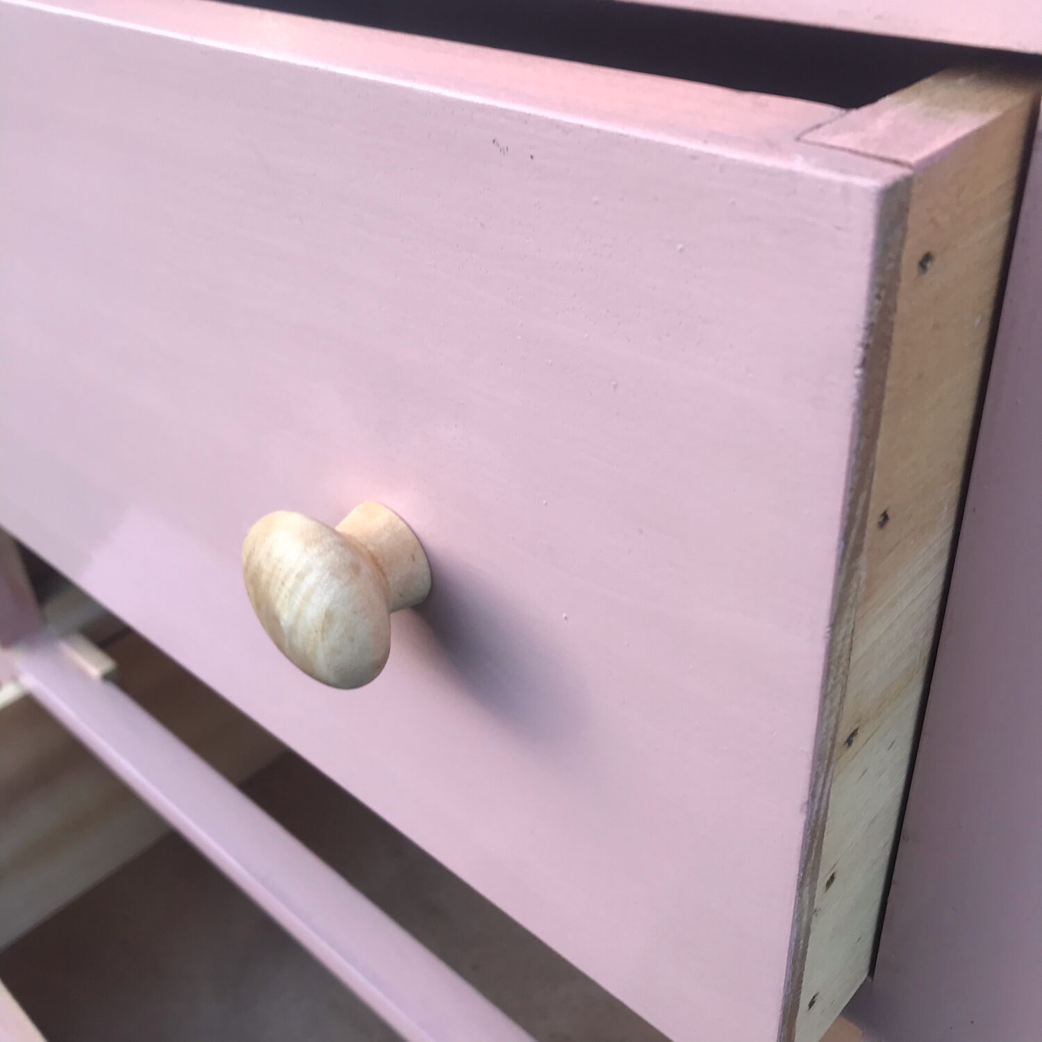 Vintage chest of drawers 1950 pink Shabby