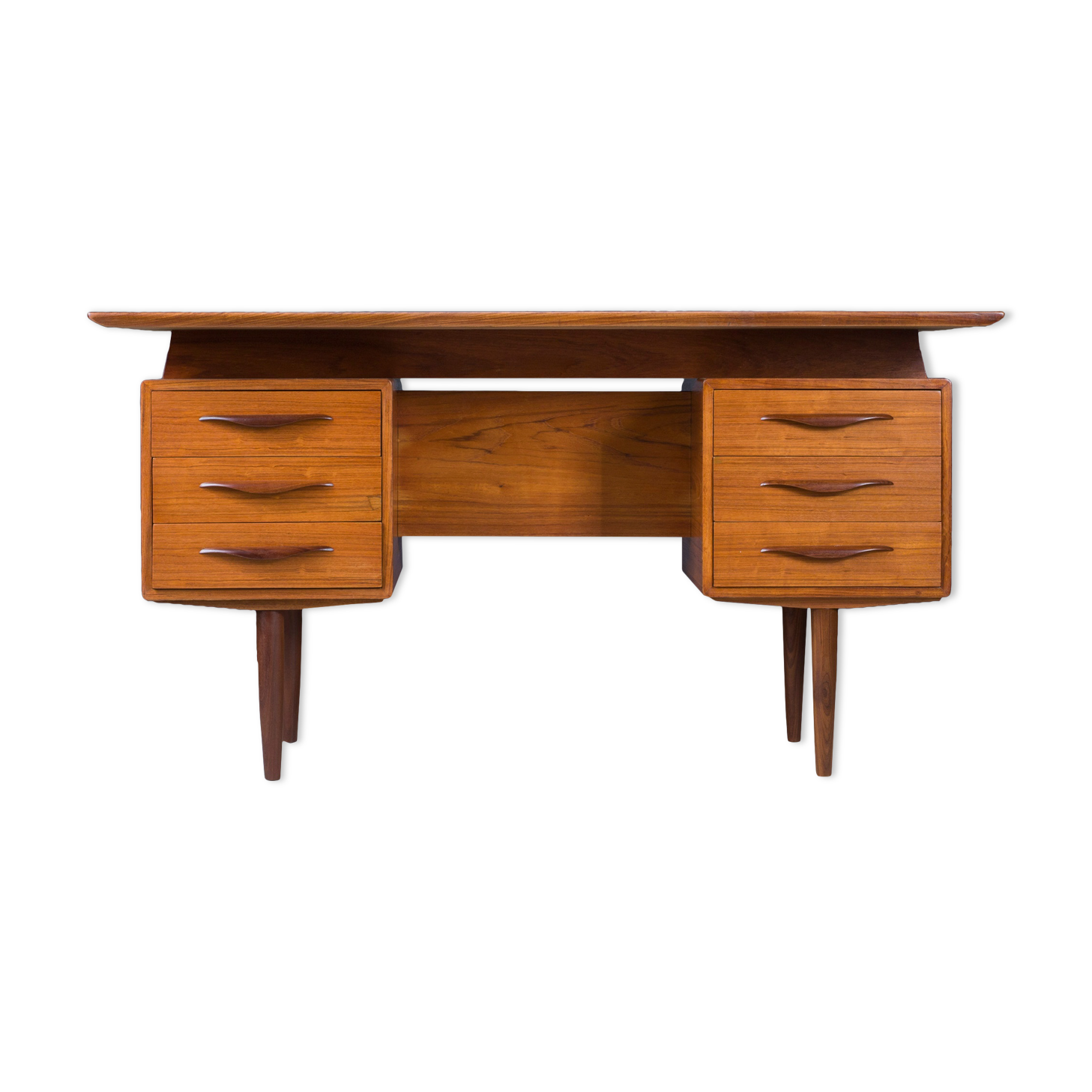 Mid-Century Danish Desk in Teak, 1970s