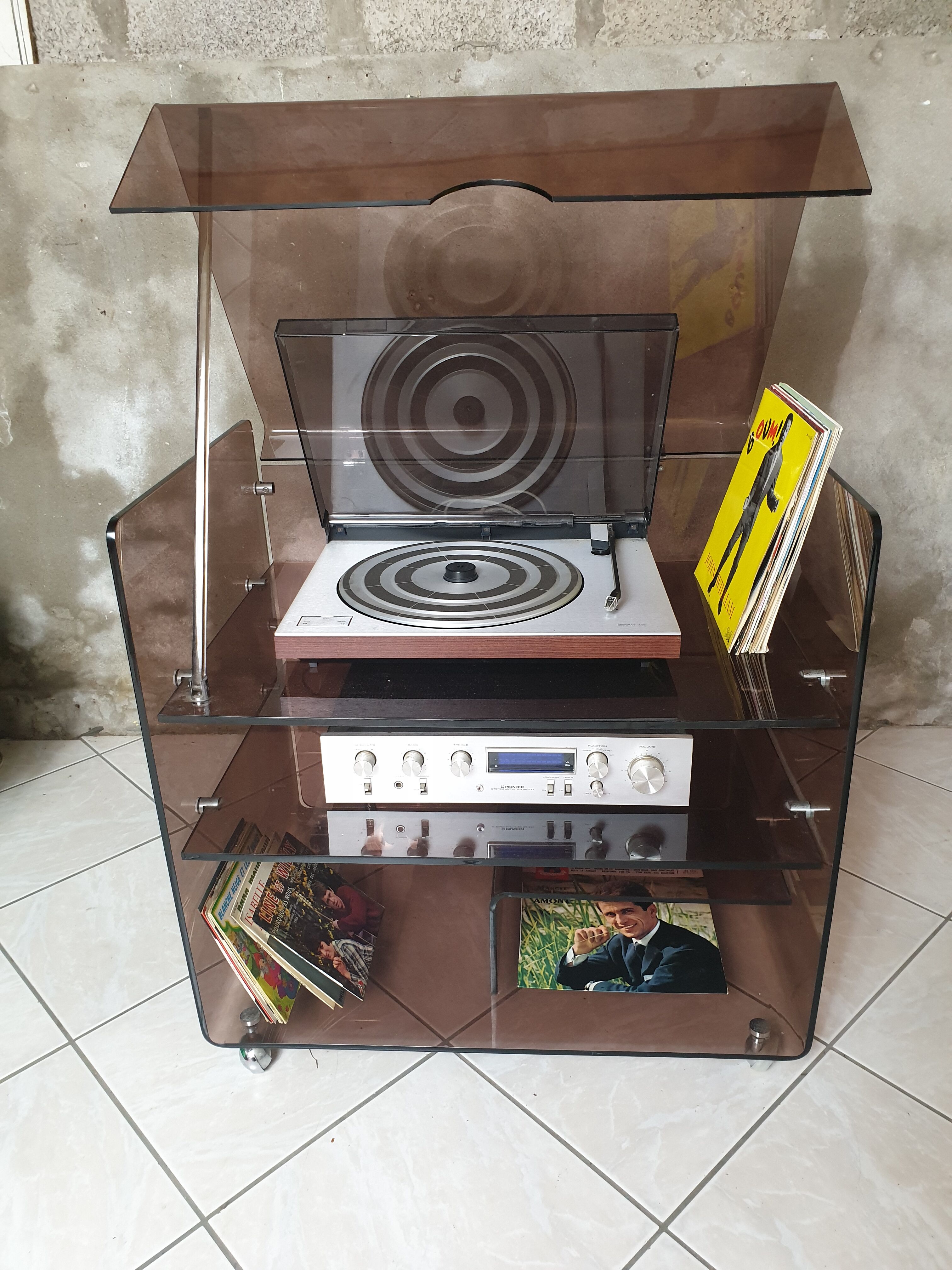 Meuble hifi Michel Dumas