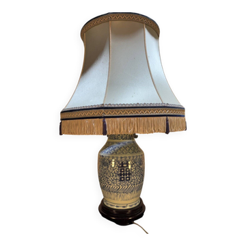 Enamelled porcelain lamp
