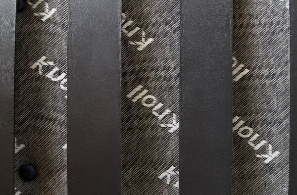 Chaise Ludwig Mies van der Rohe MR90 Barcelone pour Knoll International