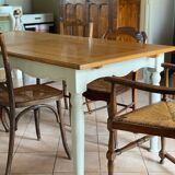 Farmhouse table