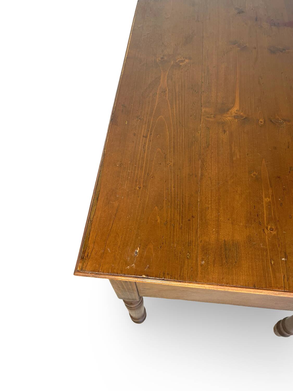 Italian pine wood centre writing desk from the 1960s, a reproduction o