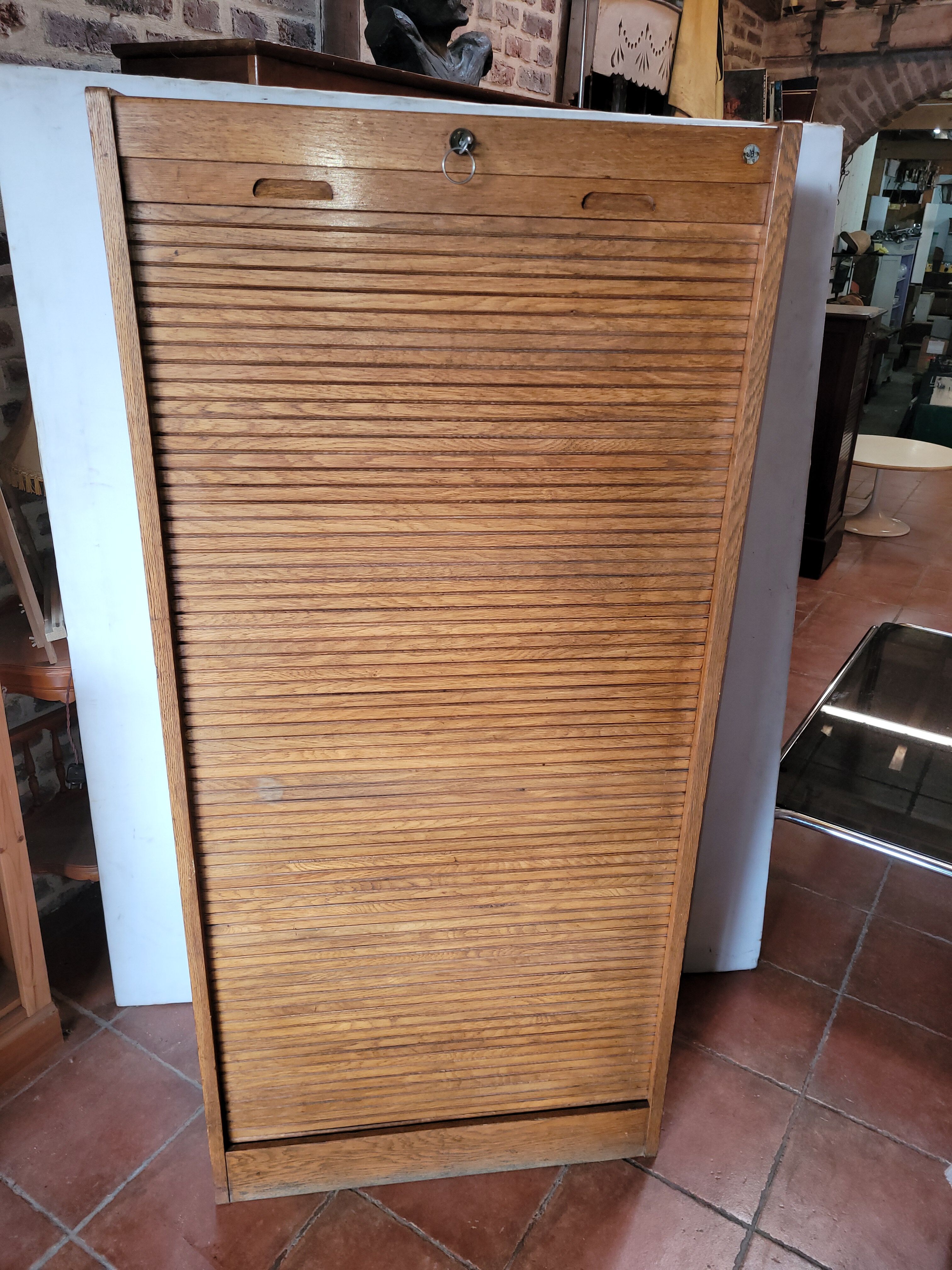 Old oak curtain binder