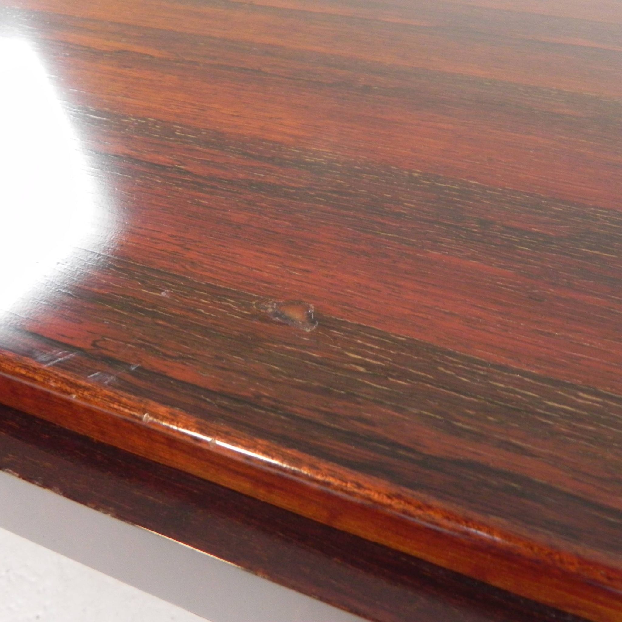 Art Deco dining table, rosewood veneer, extendable up to 248 cm, 1930s.