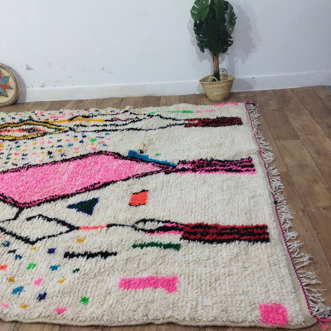 Vintage Azilal rug 306x195 cm - Colorful and geometric patterns