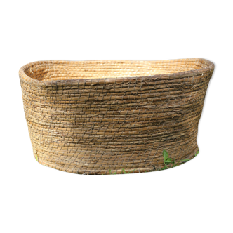 Straw basket