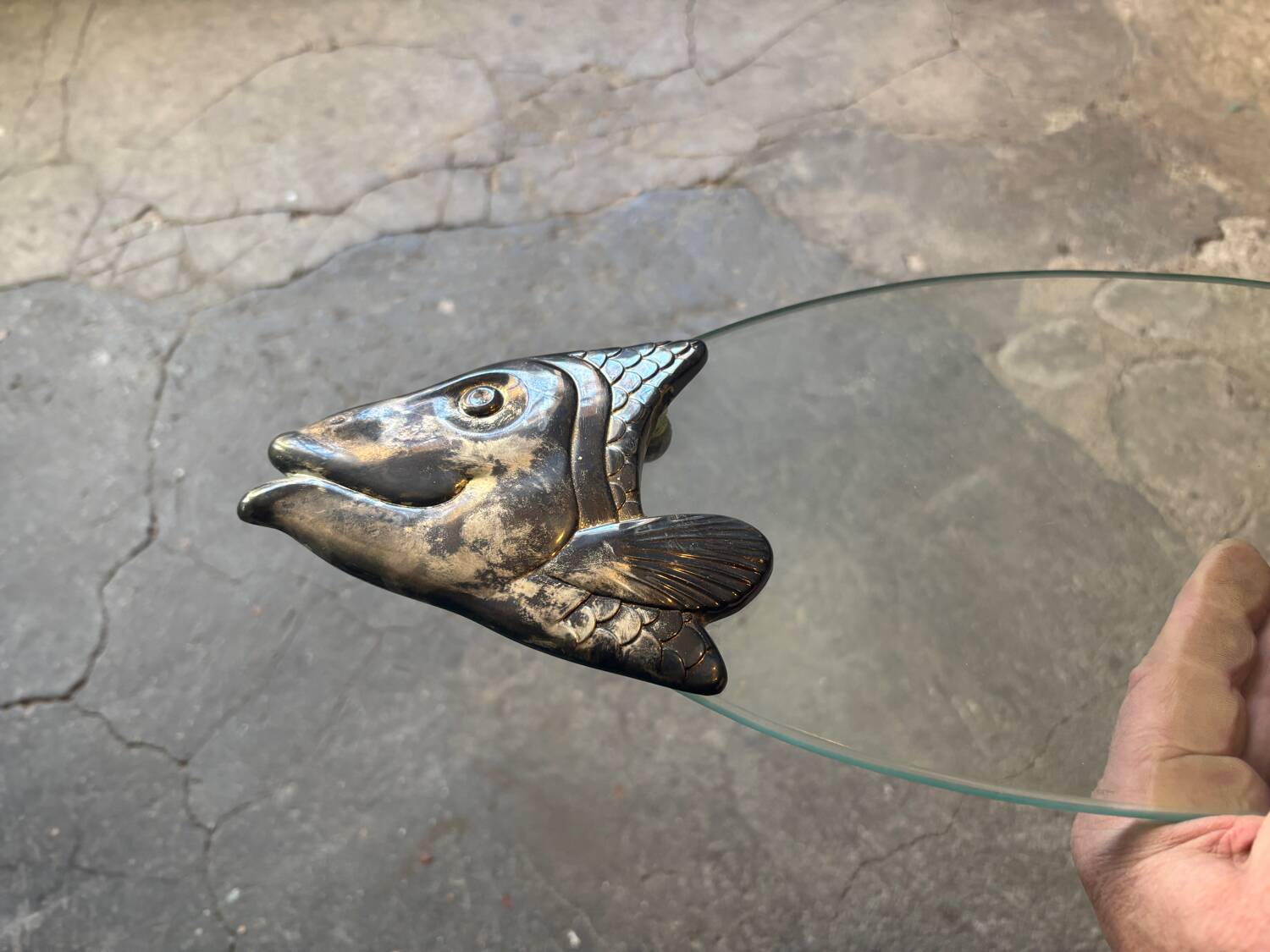 Fish serving dish