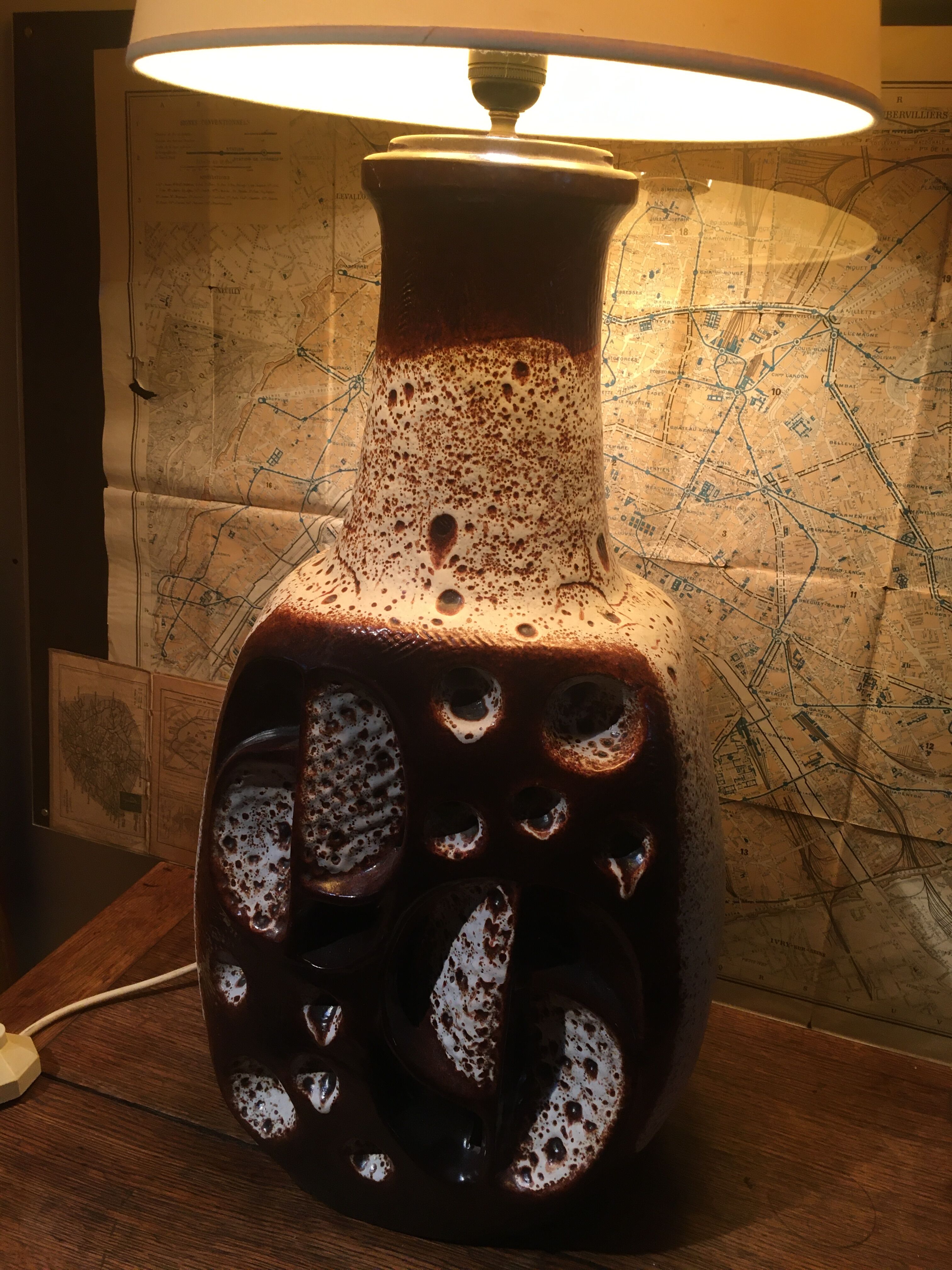 "Fat lava" floor lamp by Hustadt Leuchten from the 1970s.