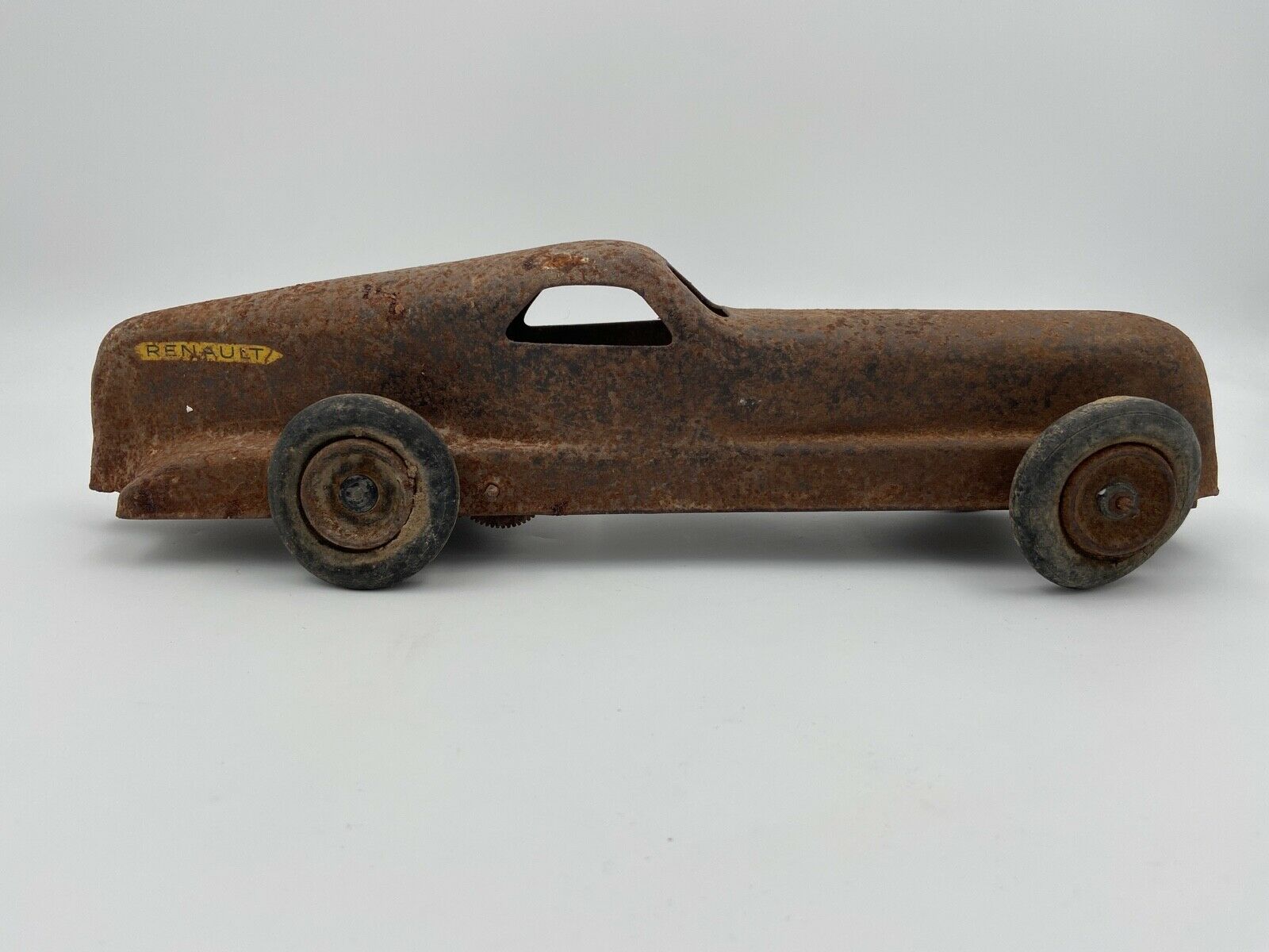 Miniature car cij renault nervasport montlhery years 40 35cm