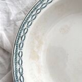 Hollow ironstone dish model 4014 Saint Amand