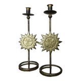 Pair of "sun" candlesticks in metal and wood from the 80s