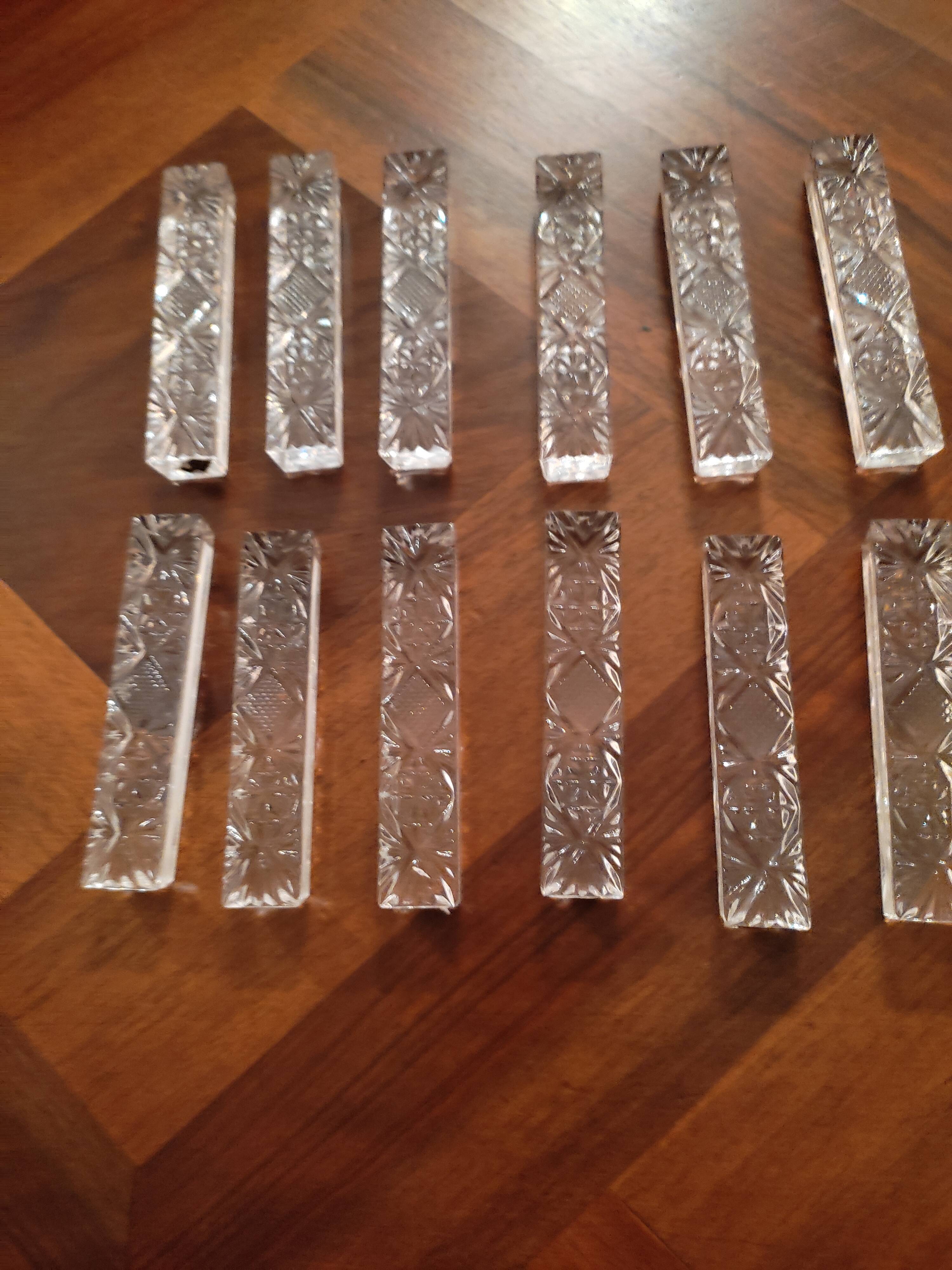 Knife holders