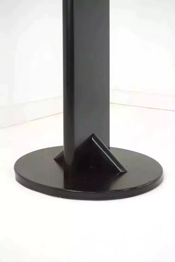 Portemanteau pivotant en bois laqué noir et laiton