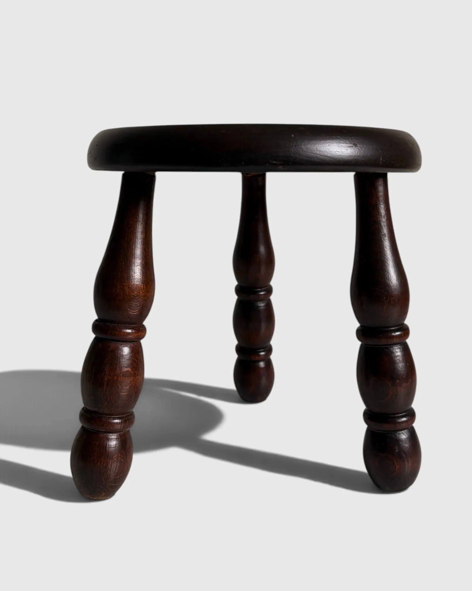 French Art Deco Tripod Stool in Chestnut, Attributed to Dudouyt, 1940s