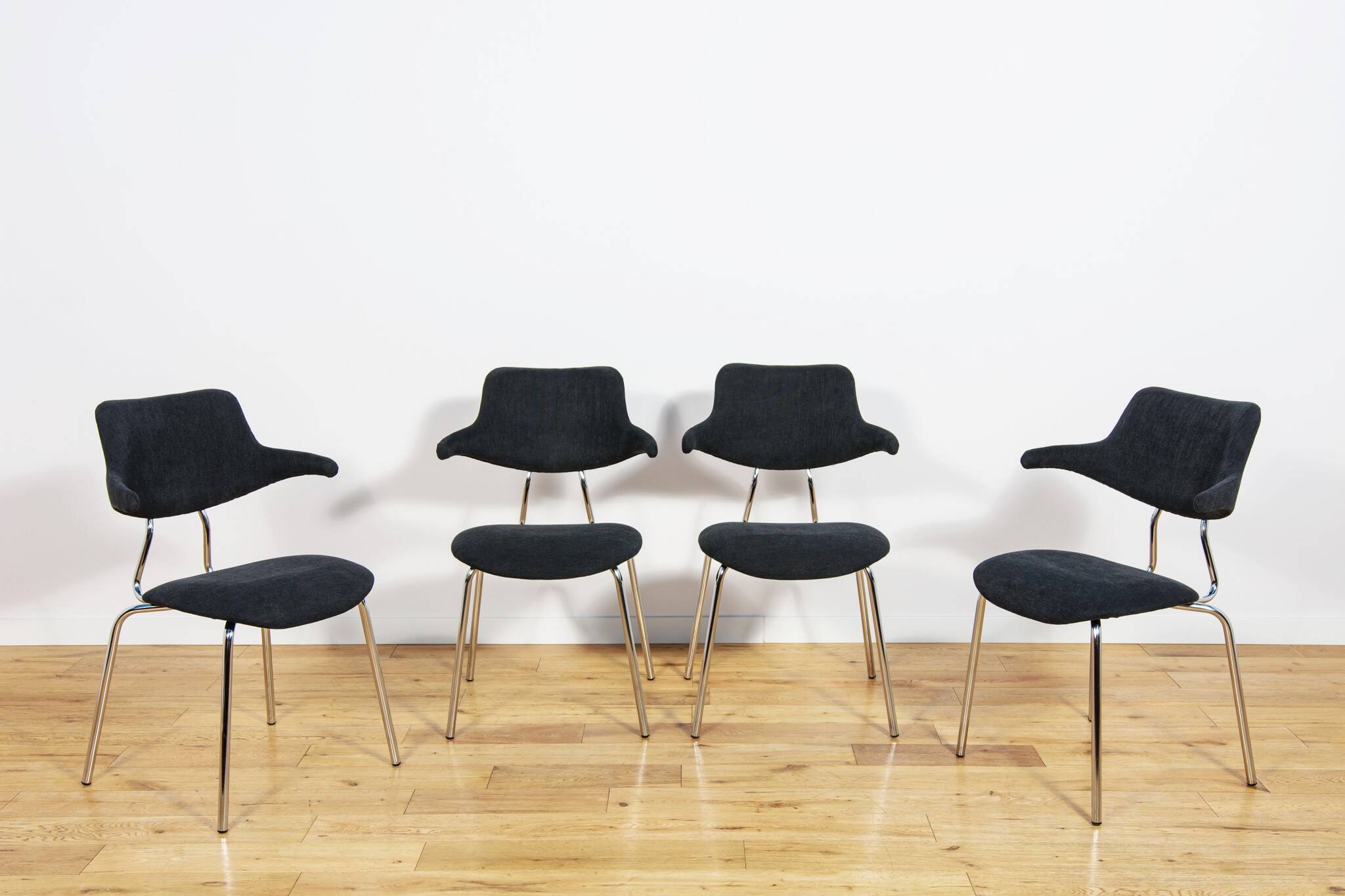 Model VL118 dining chairs by Vermund Larsen for Vermund Larsen A/S, Denmark, 1960s, set of 4