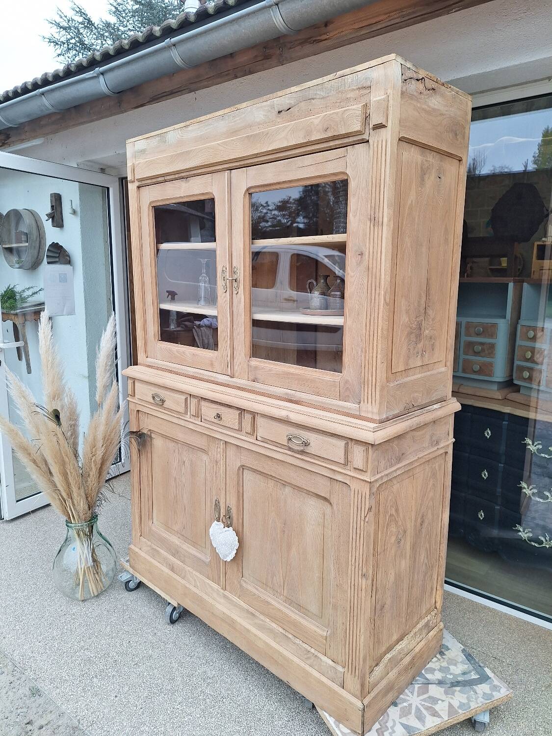 Solid oak dresser