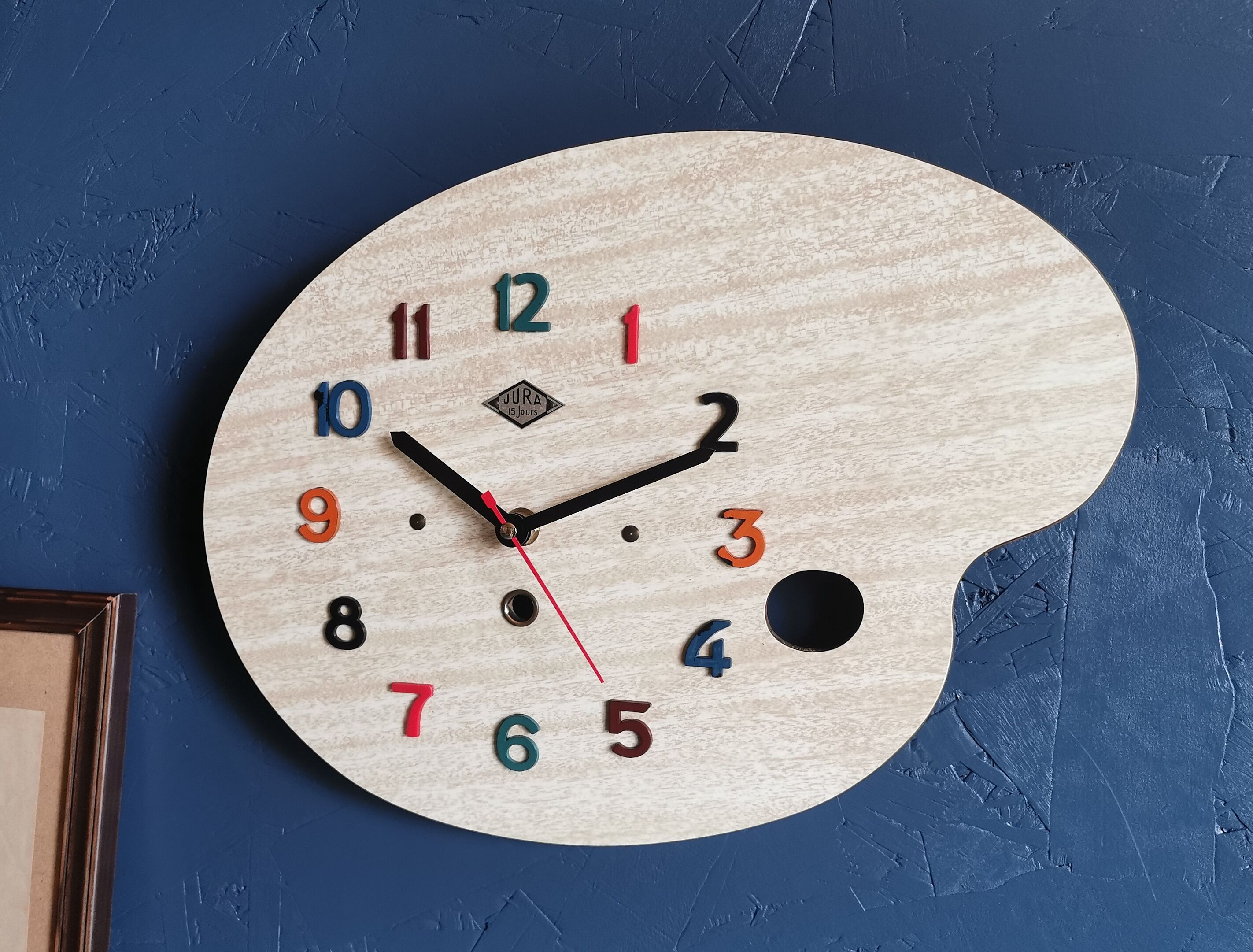 Vintage formica clock silent wall clock painter palette "Jura spruce"