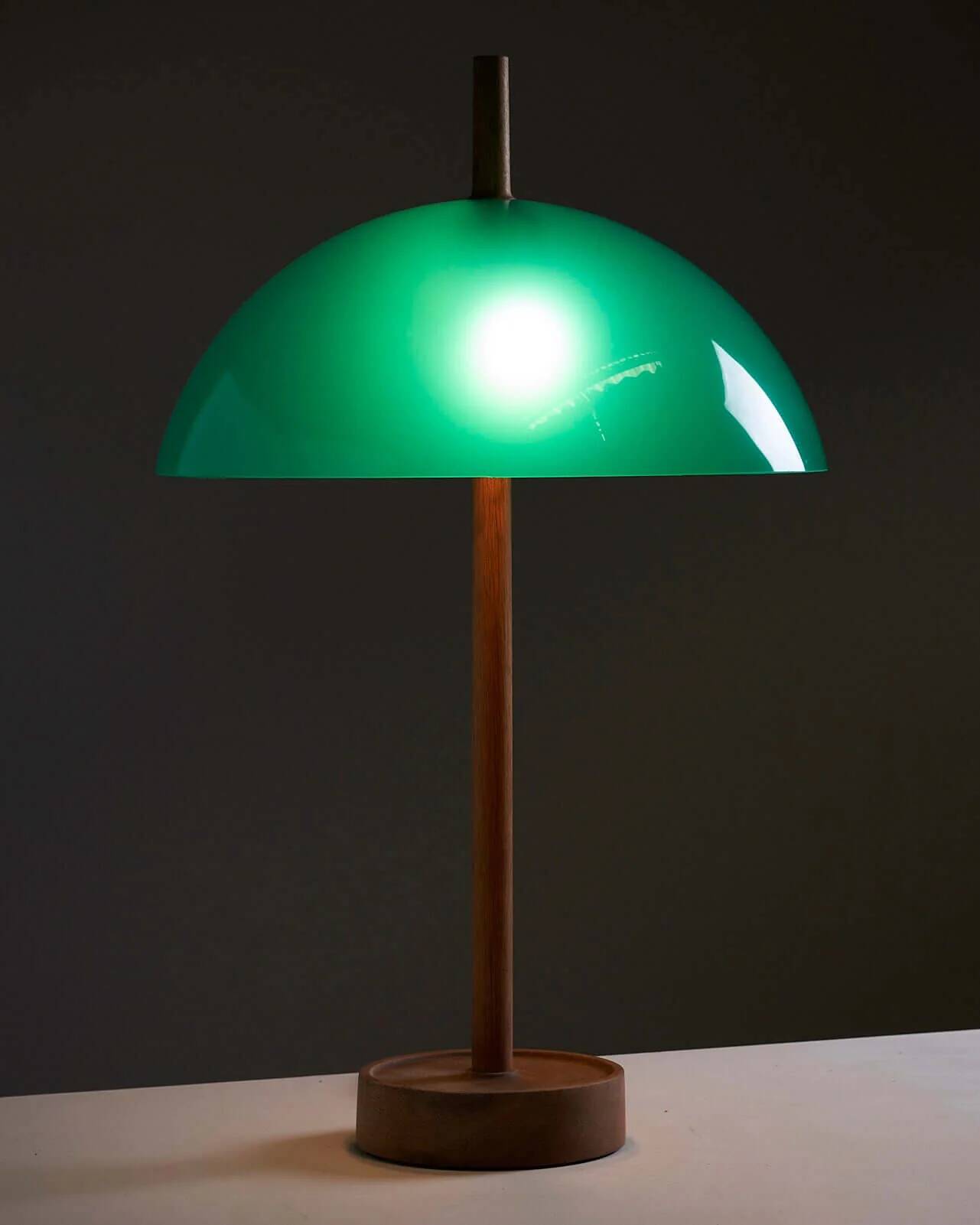 Oak Table Lamp model no. 1103 by Luxus