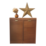 Double binder with low curtains