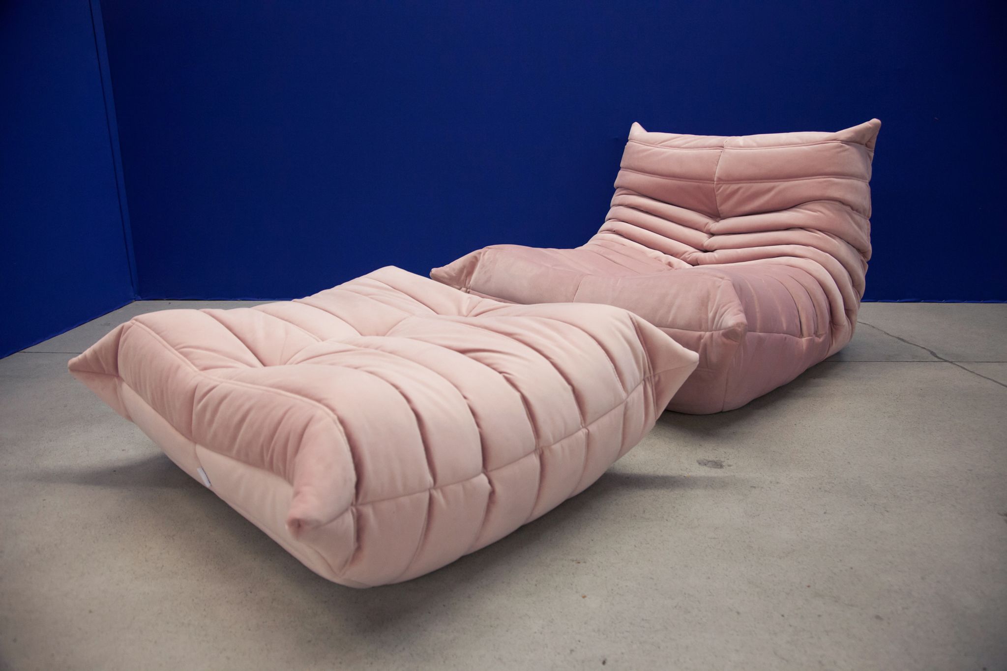 Togo armchair and footstool model designed by Michel Ducaroy 1973
