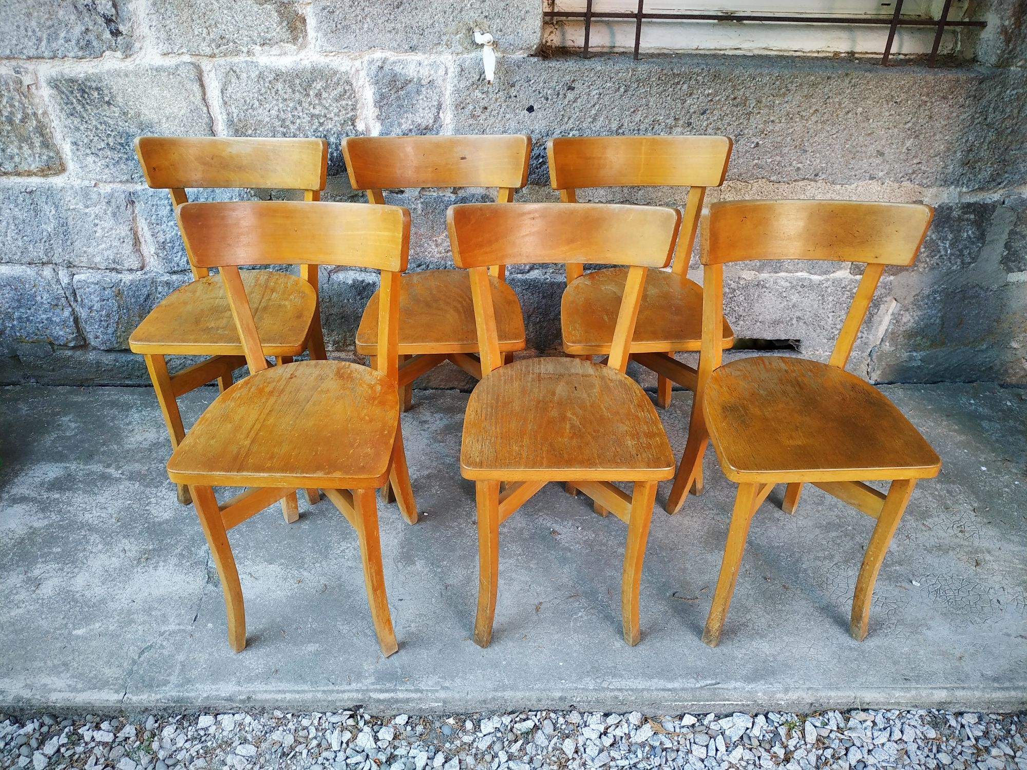 Série de six chaises bistrot Luterma