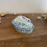 Rabbit porcelain box