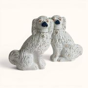 Pair of King Charles Spaniel dogs in Staffordshire majolica style.