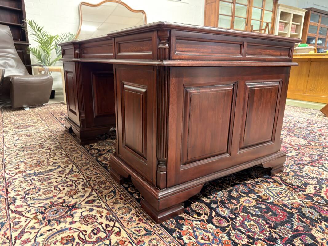 English Chesterfield Desk with Green Leather