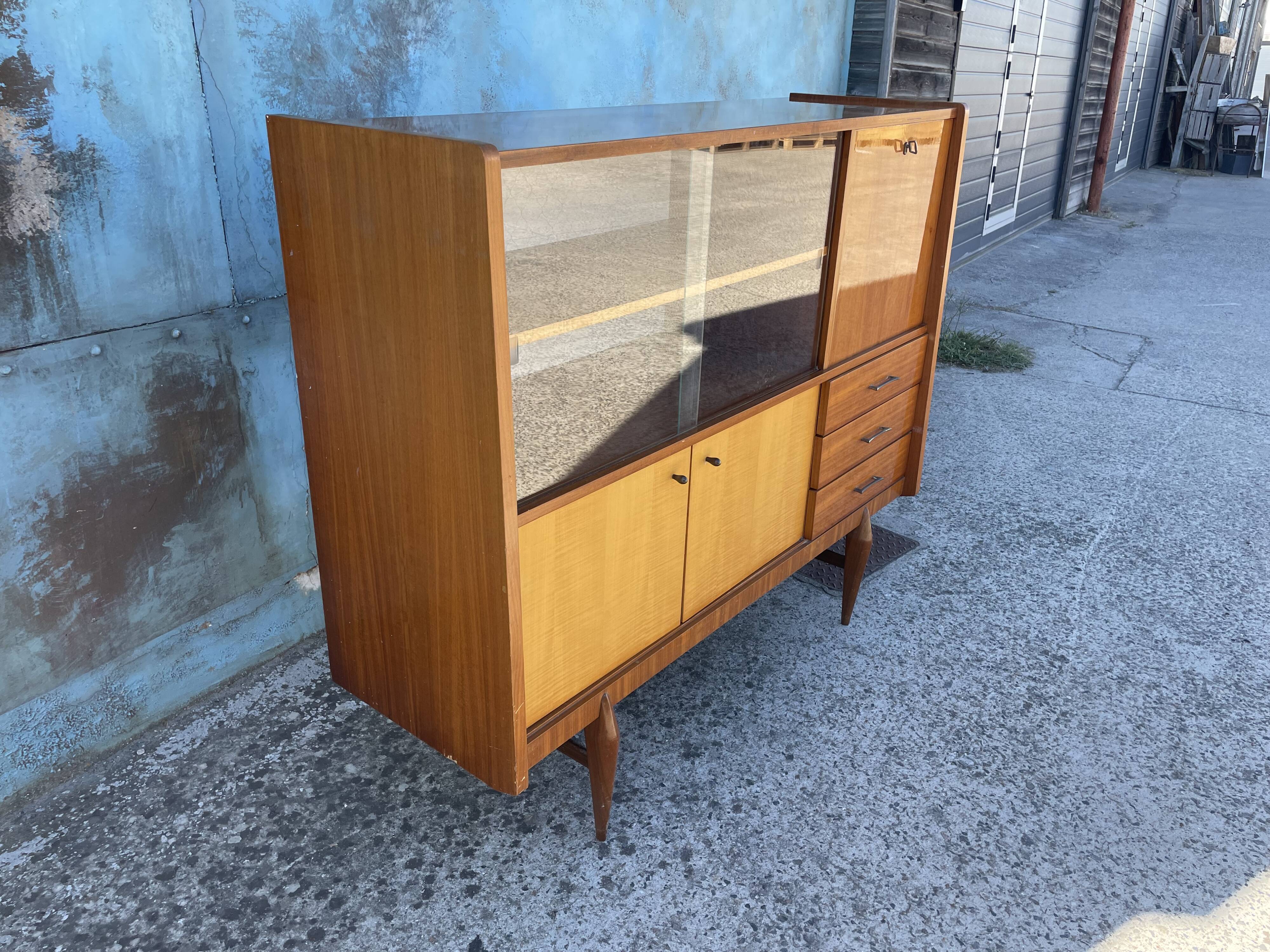 Sideboard year 60