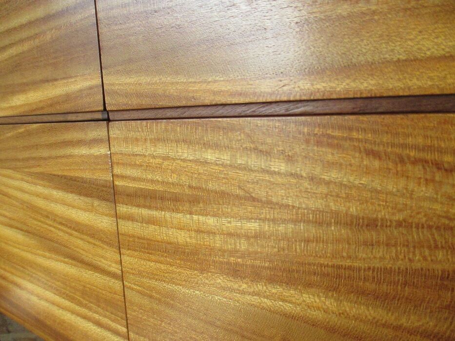 Dresser Uniflex by  Hoffstead