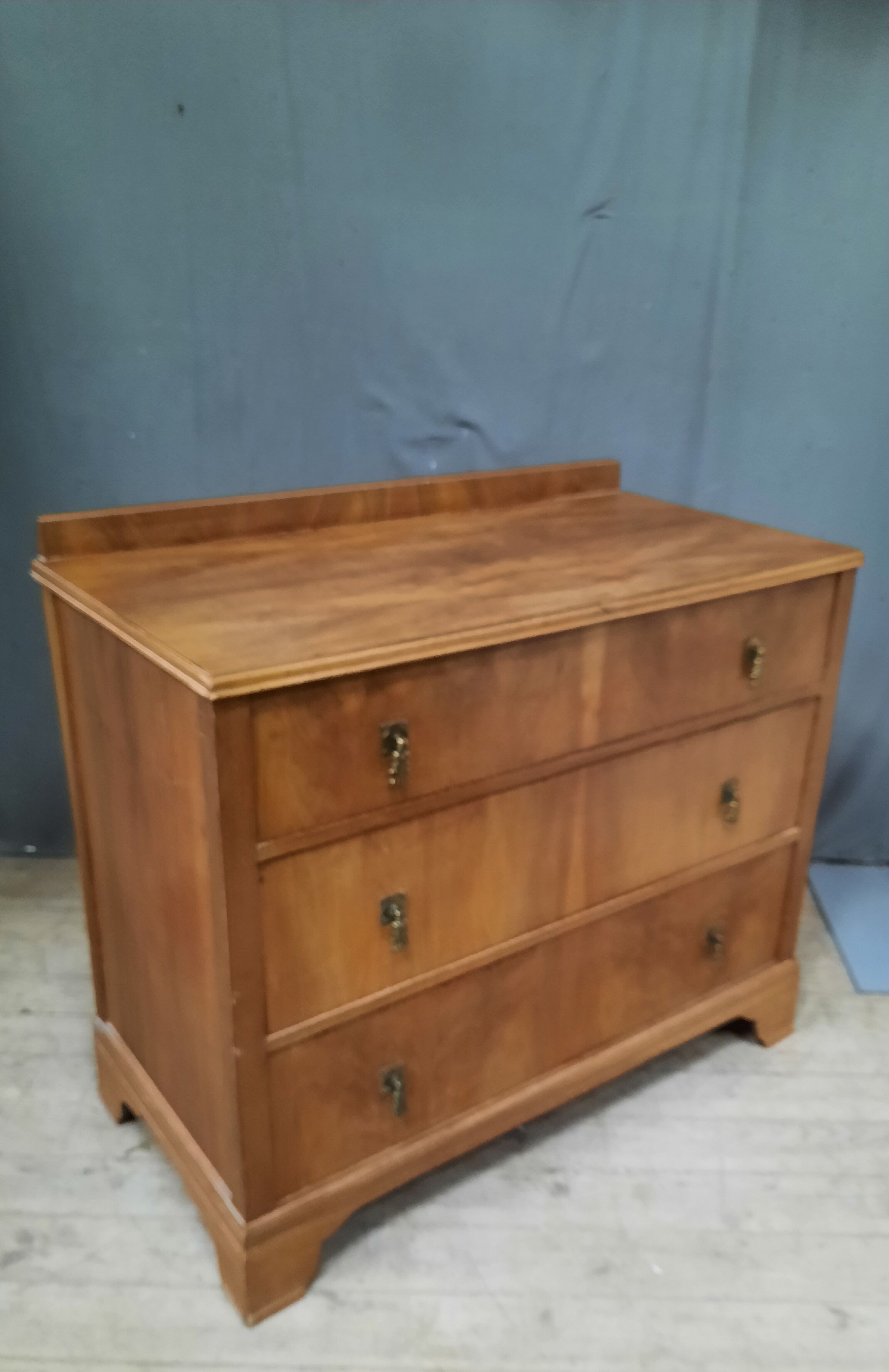 Commode vintage