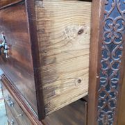 Commode dites « Tallboy » anglais 19eme